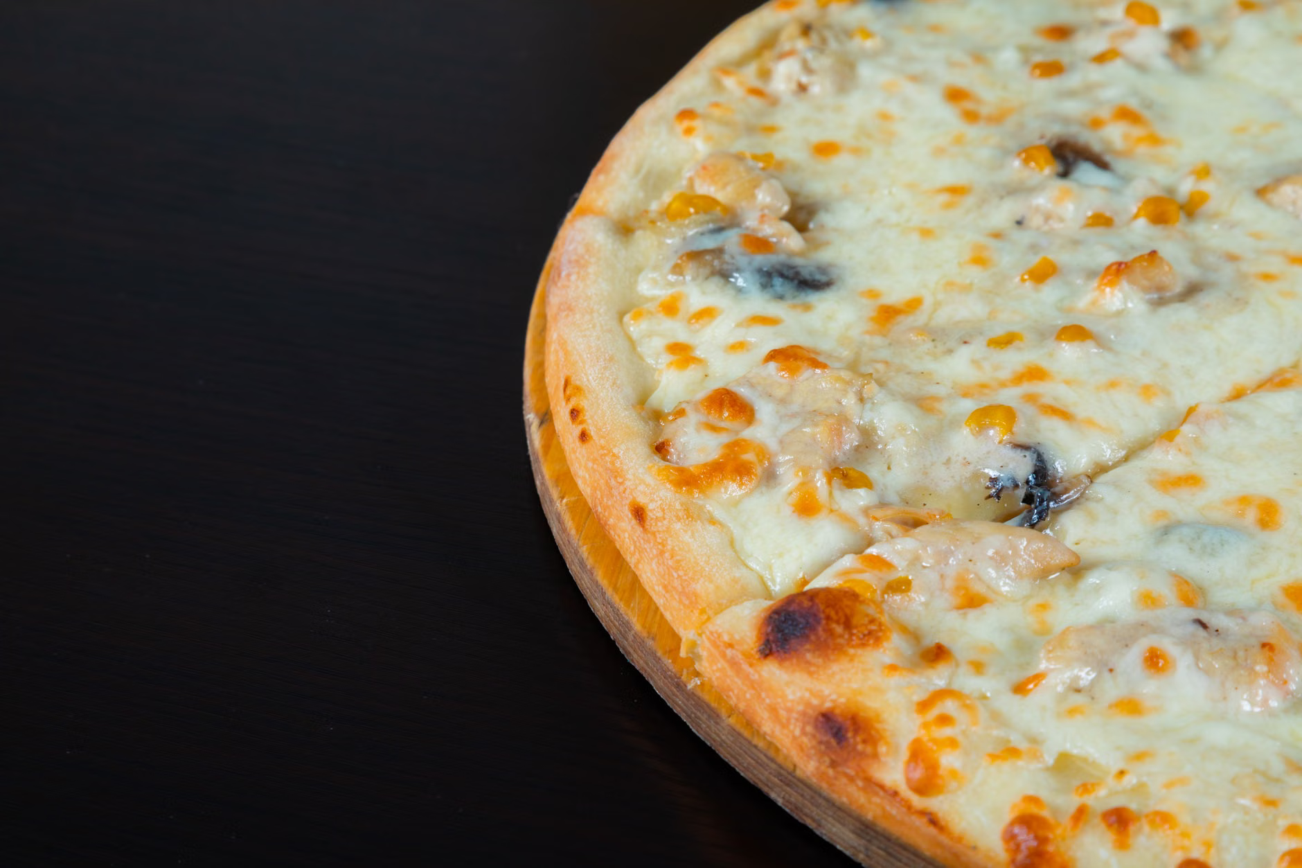pizza crisp texture