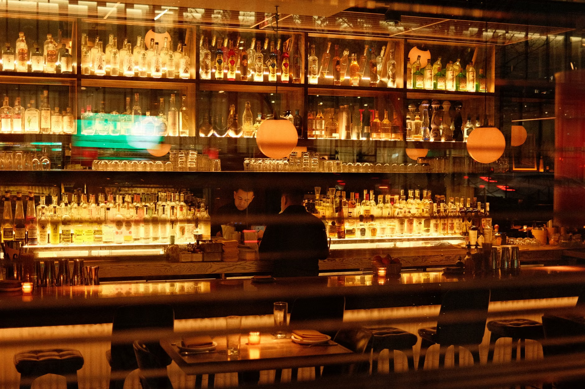 Discover NYC's Best Cocktail Bars: From Speakeasies to Rooftops