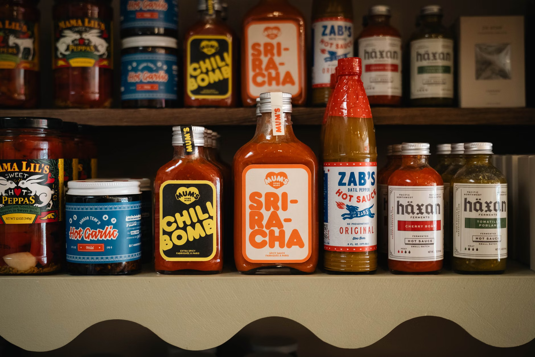 hot sauce store display