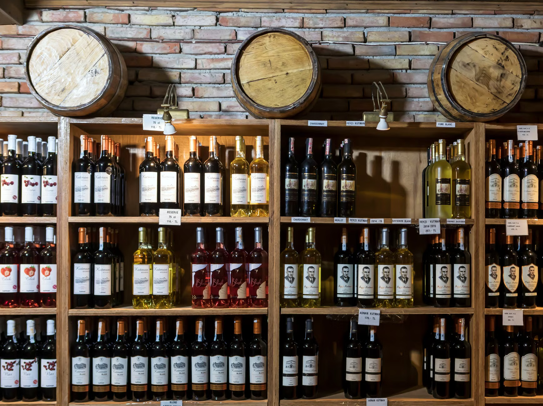 trendy wine bar NYC